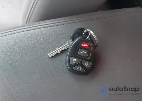 2016 Chevrolet Traverse 2Lt z USA, uszkodzony, nr VIN 1GNKRHKD3GJ211301